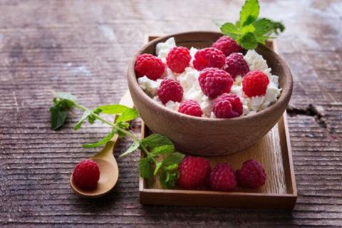Mousse de fromage blanc aux framboises